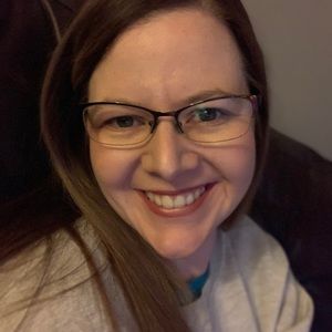 Meet your Posher, Stacie